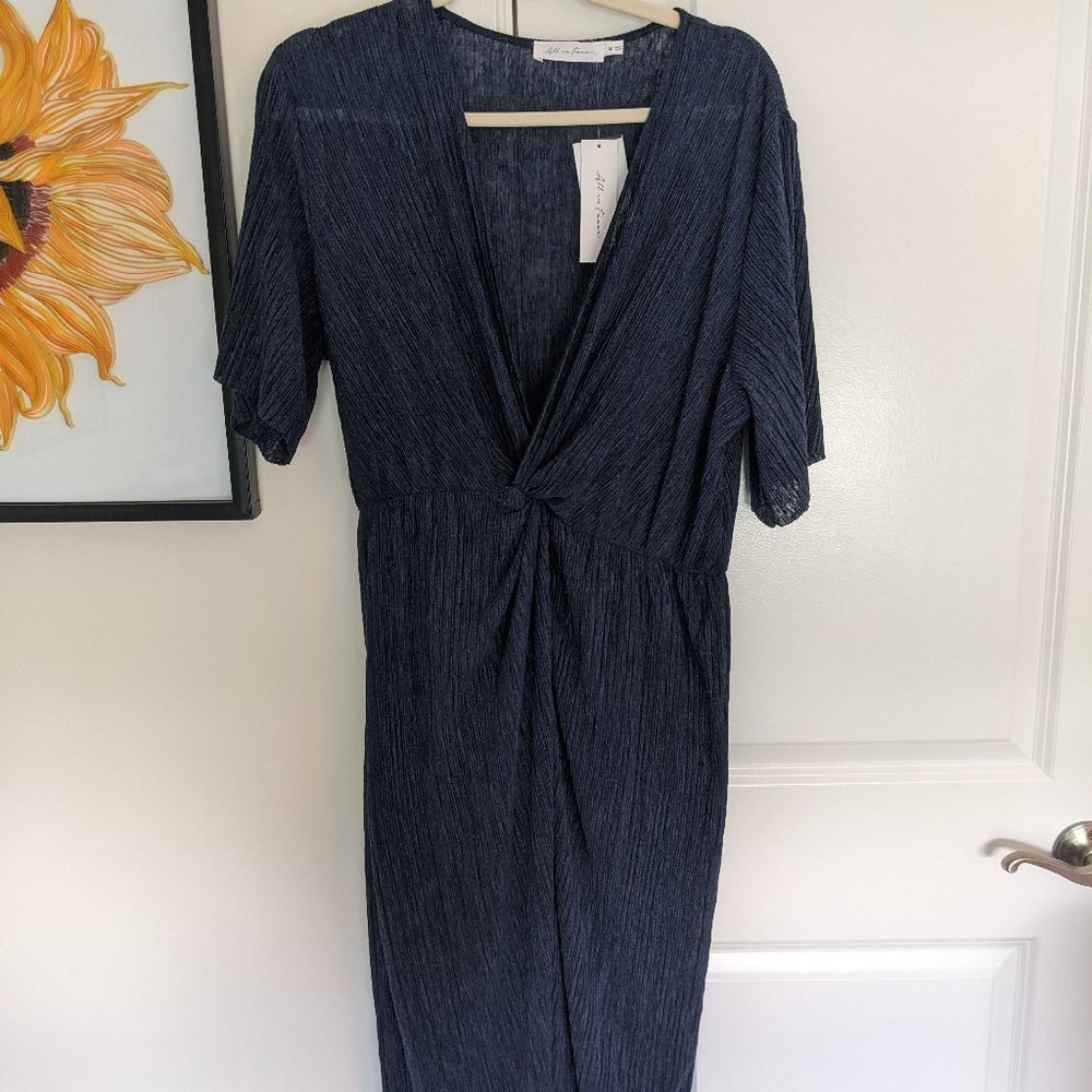 All in Favor navy dress - size M - NWT - Picture 2 of 6